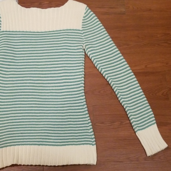 Old Navy Chunky Knit Sweater Large EUC Green Green - Picture 8 of 8